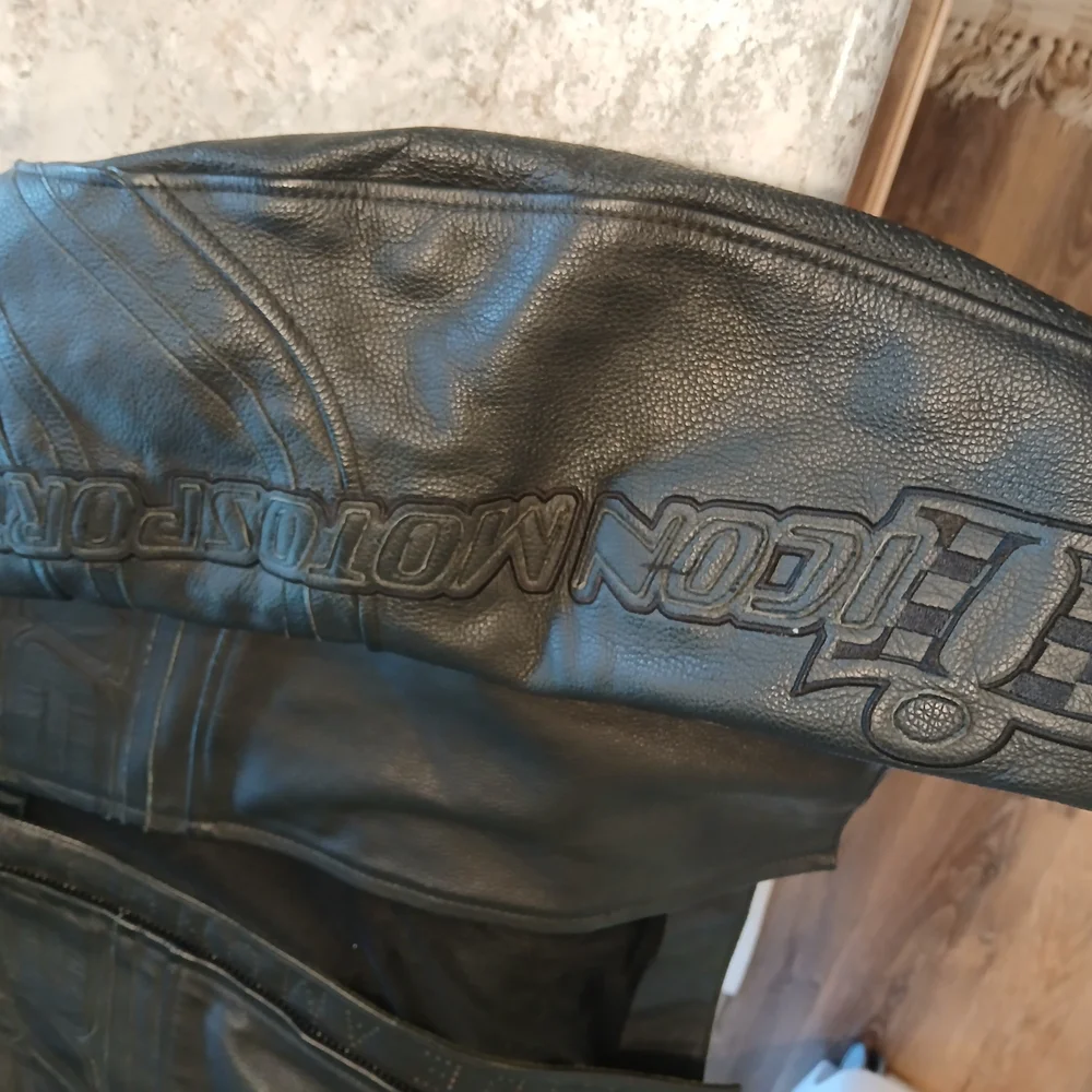 Icon Daytona Jacket - Picture 4 of 14